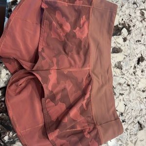 Lululemon Pink Camo Speed Up Short - size 6